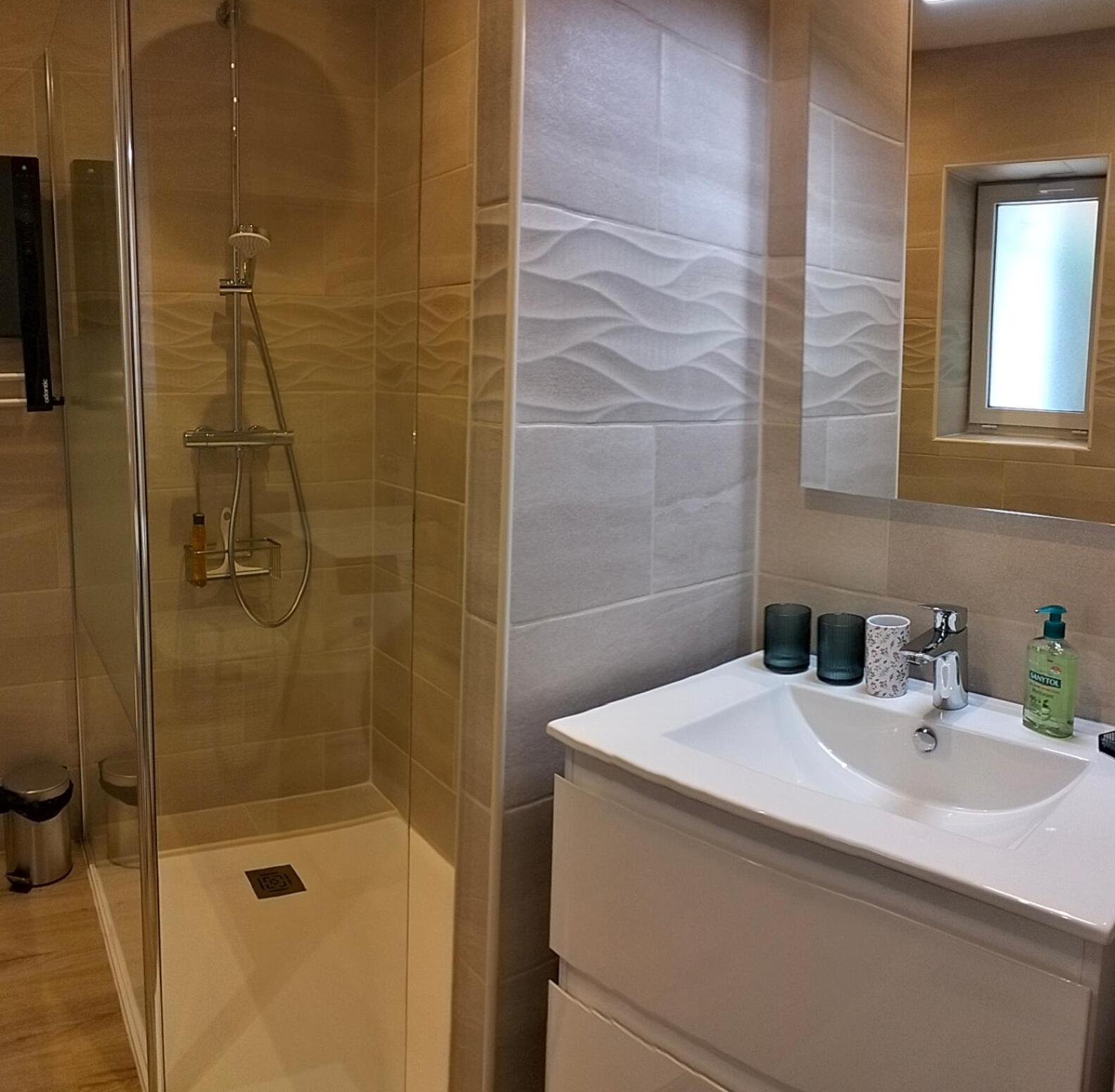 La Provence Vous Attend***!!! - 1Er Etage Digne-les-Bains Exterior foto